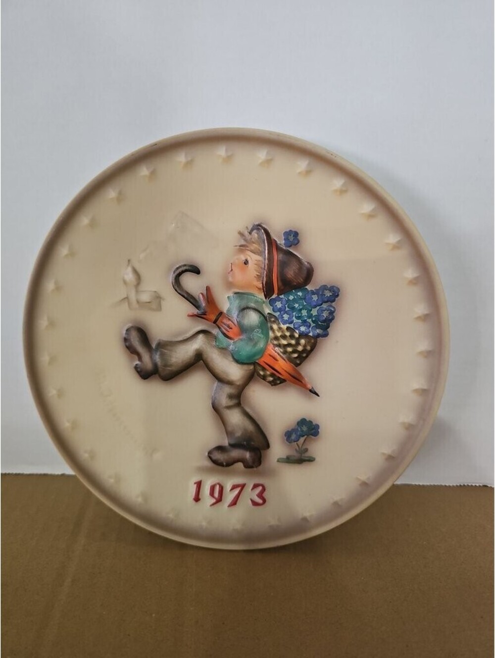 1973 M.I. Hummel Annual Plate by Goebel